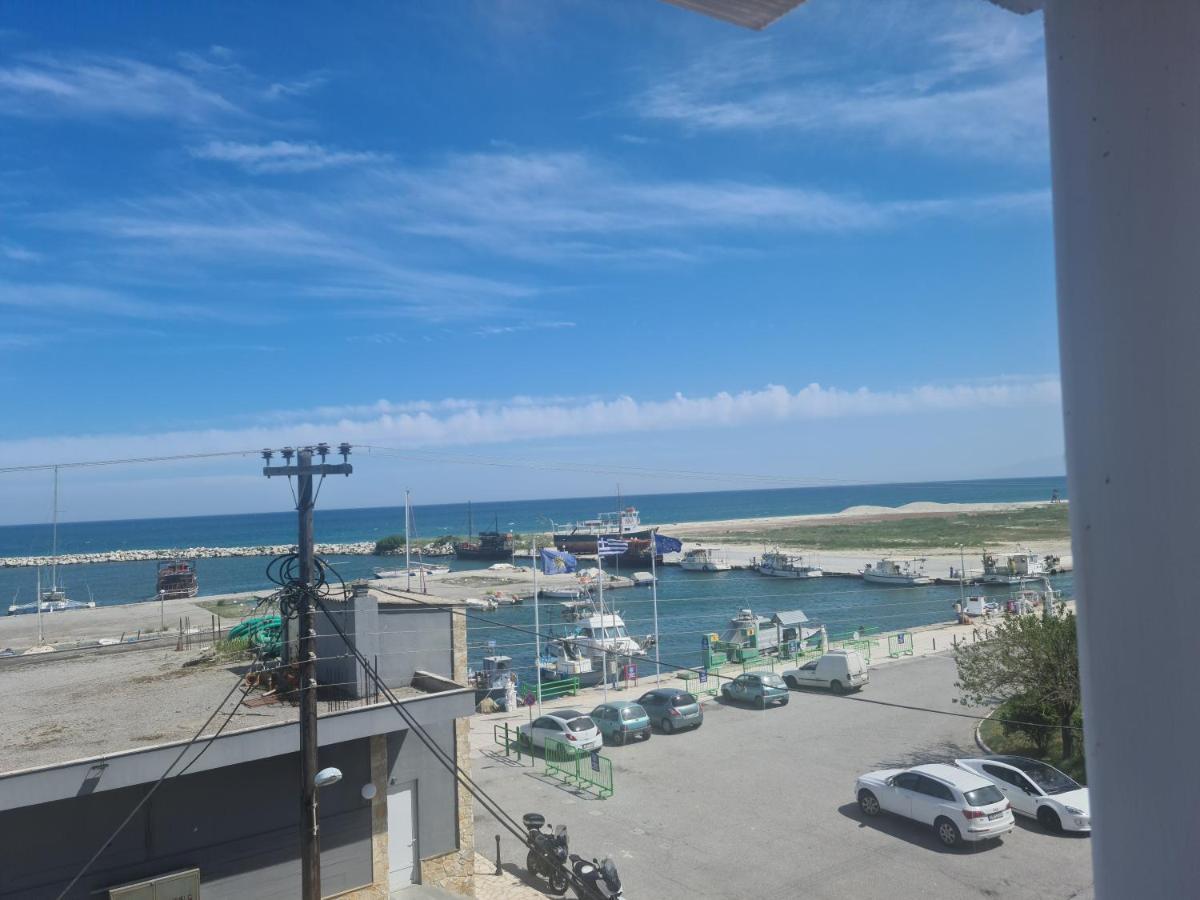 Apartments Nera Paralia-Apartment With Sea View Εξωτερικό φωτογραφία