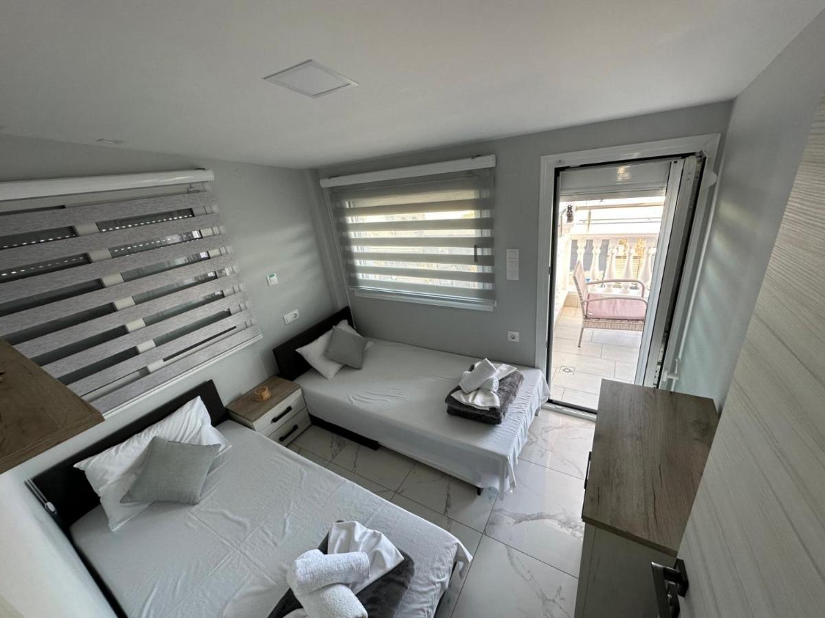 Apartments Nera Paralia-Apartment With Sea View Εξωτερικό φωτογραφία