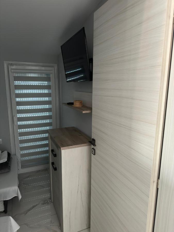Apartments Nera Paralia-Apartment With Sea View Εξωτερικό φωτογραφία